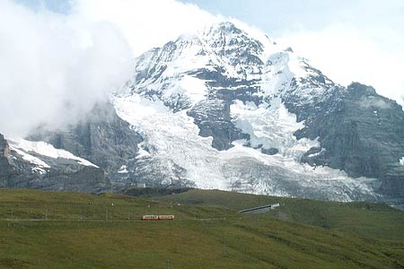 A train heads to the Jungfrau