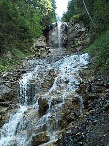 Waterfalls between Gimmelwald & Stechelberg