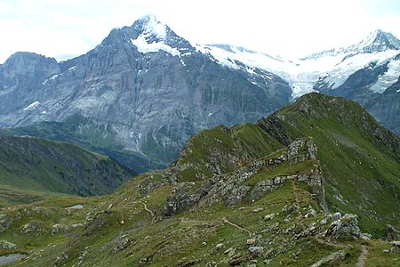 Southeast ridge of Reeti and Wetterhorn & Shreckhorn