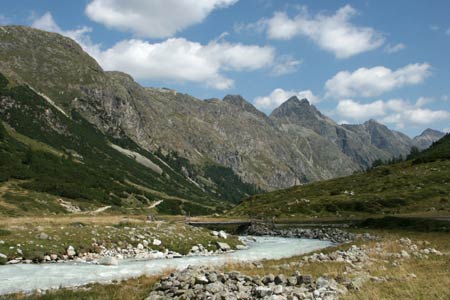 Val Bever looking east near Alp Suvretta