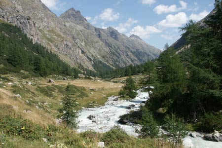 Val Bever is dominated by mountains on either flank