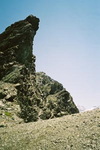 Weird rock formations below Piz Lunghin